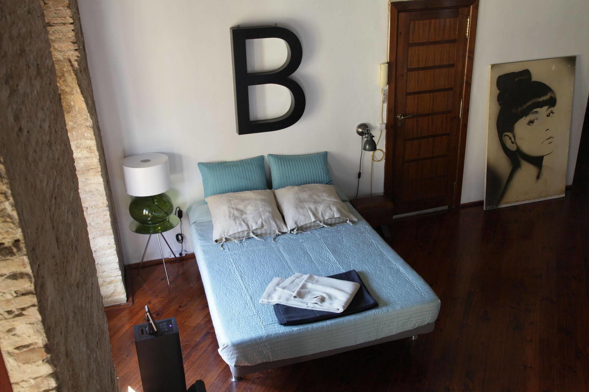 BUBUFLATS Mossén Apartman Valencia Kültér fotó